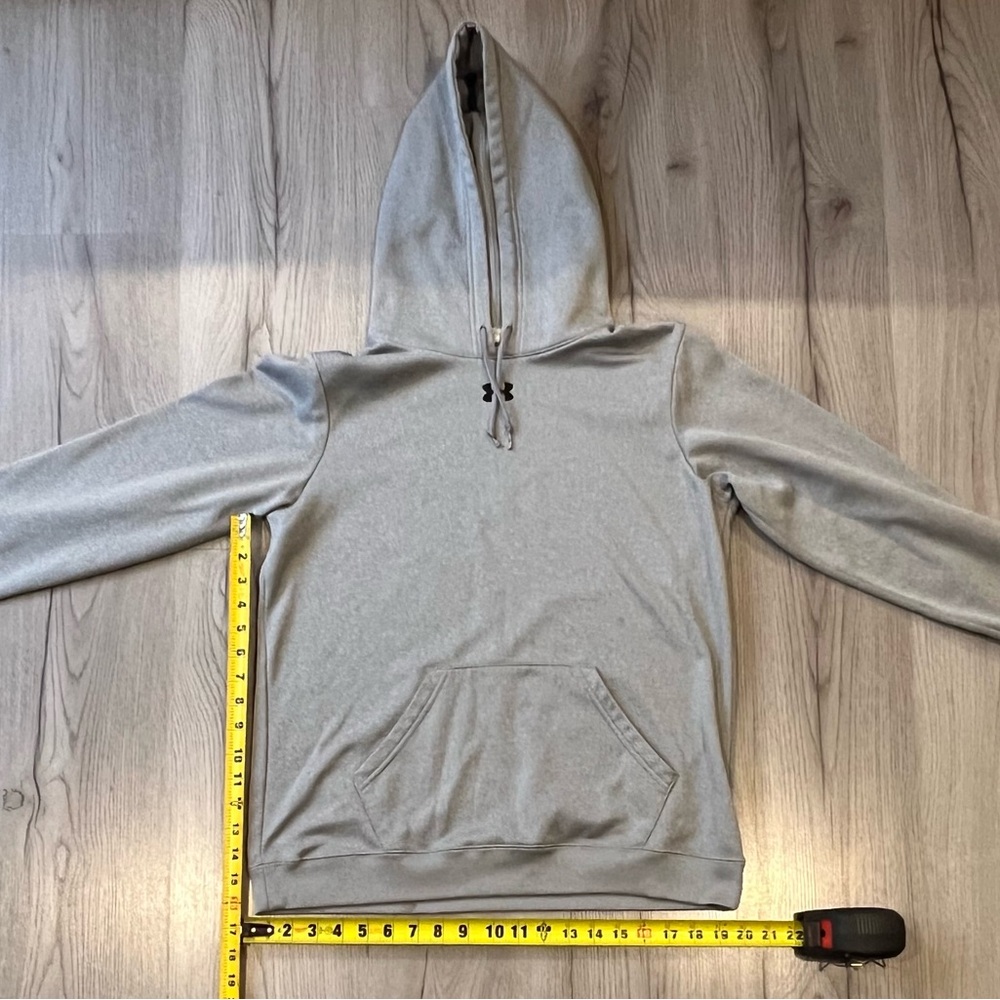 Under Armour Gray Sweater with Hood and Long Sleeves